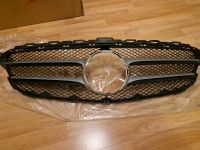 Mercedes C Klasse AMG line Grill Hessen - Trebur Vorschau