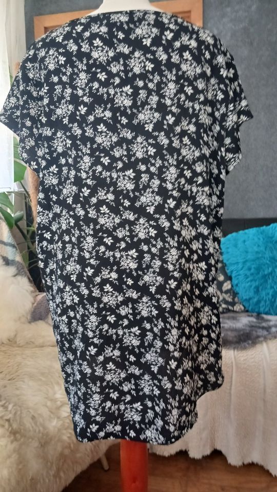 Damen Blusen und Cardigan gr.46  je2 € in Ravensburg