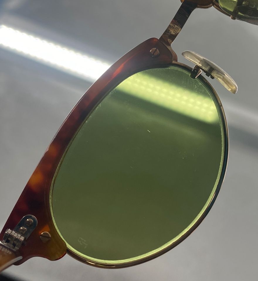 * RAY BAN CLUBMASTER OVAL W1265 SONNENBRILLE 80ER TORTOISE GOLD in Berlin