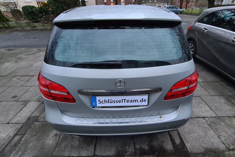 Mercedes E-Klasse Schlüssel nachmachen W210 W211 W212 (1999-2013) in Schulendorf