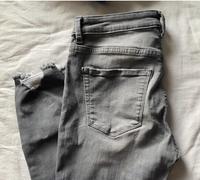 Damen skinny Jeans grau Esprit Große 28/28 Baden-Württemberg - Sigmaringen Vorschau