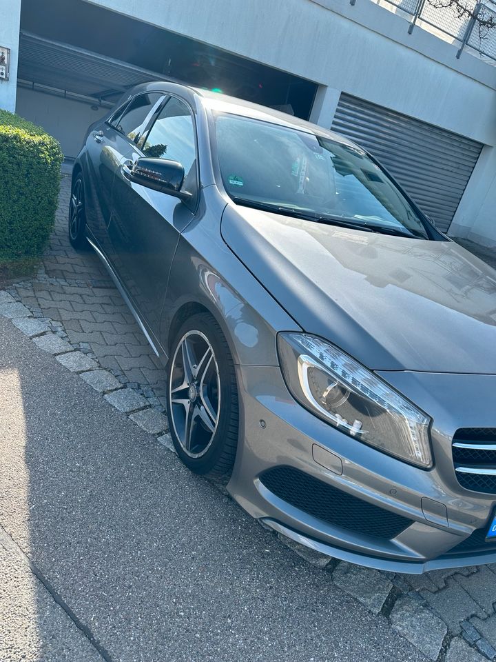 Mercedes A 250 4 Matic AMG Line Night Paket in Friedberg