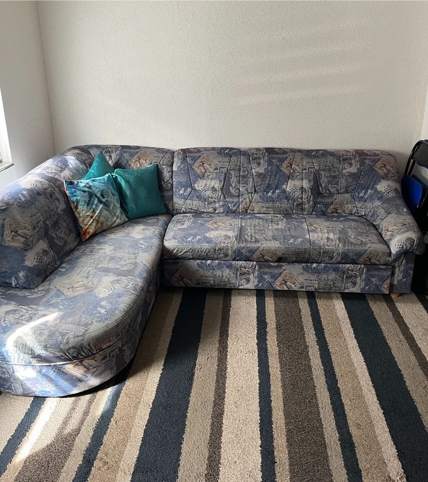 Couch mit Bettfunktion in Siegen