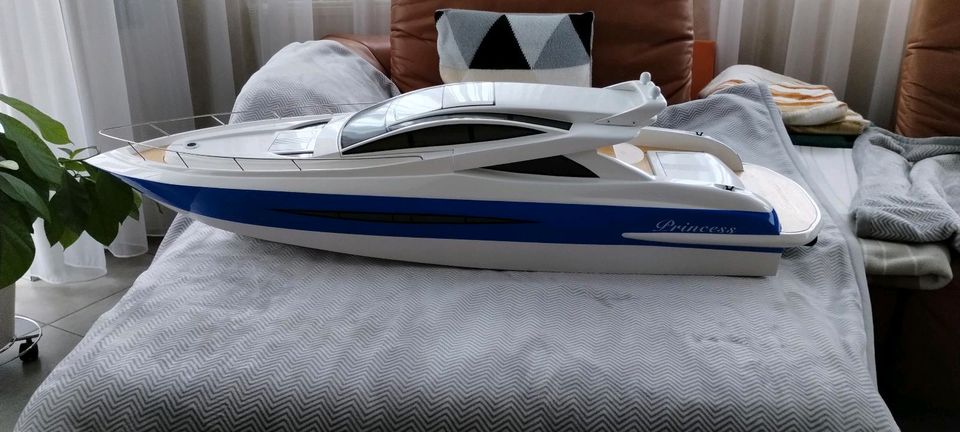 AMEWI BIG PRINCESS RC Yacht *NEU* RTR Alu Jet 52mm RC Boot Schiff in Katzweiler