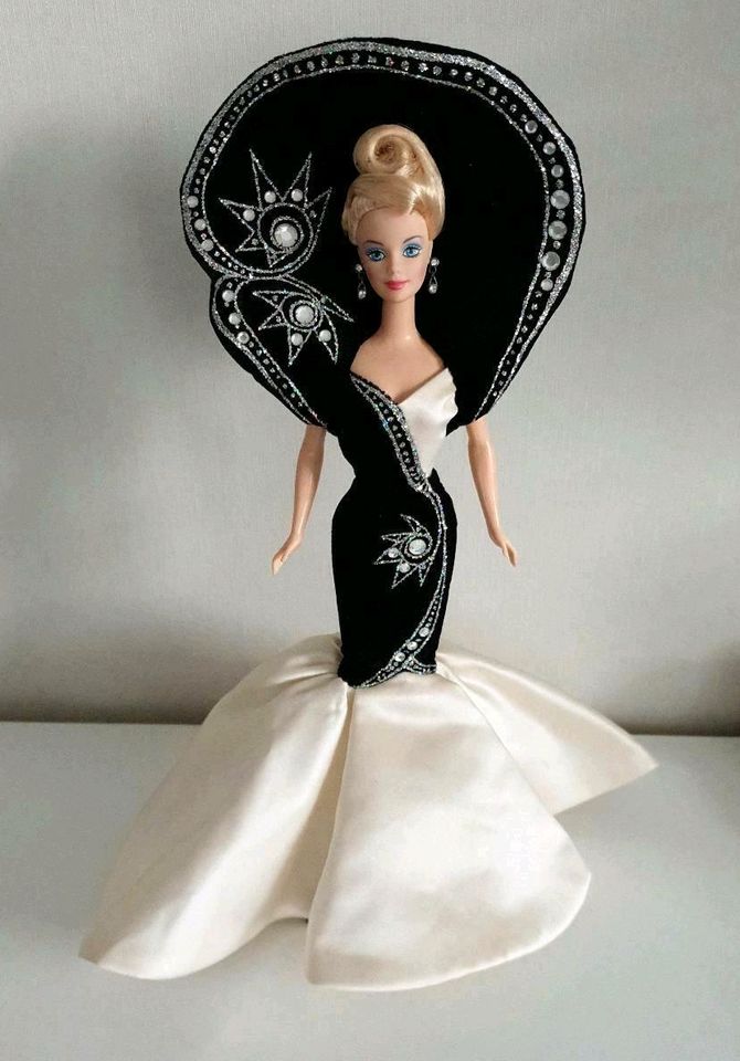 Barbie Diamond Dazzle Bob Mackie in Friolzheim