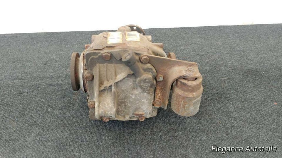 BMW E46 320 Diesel Schaltgetriebe Differential Hinten 1428796 in Hamburg