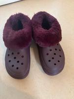 Crocs Schuhe mit Fell Gr. 11 45/46 Bayern - Hof (Saale) Vorschau