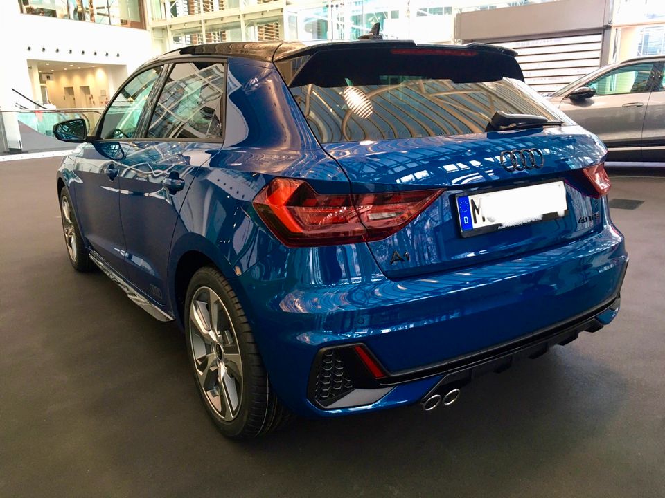 A1 40 TFSI 207 PS Sport S tronic S line Topaustattung & orig. WR in München