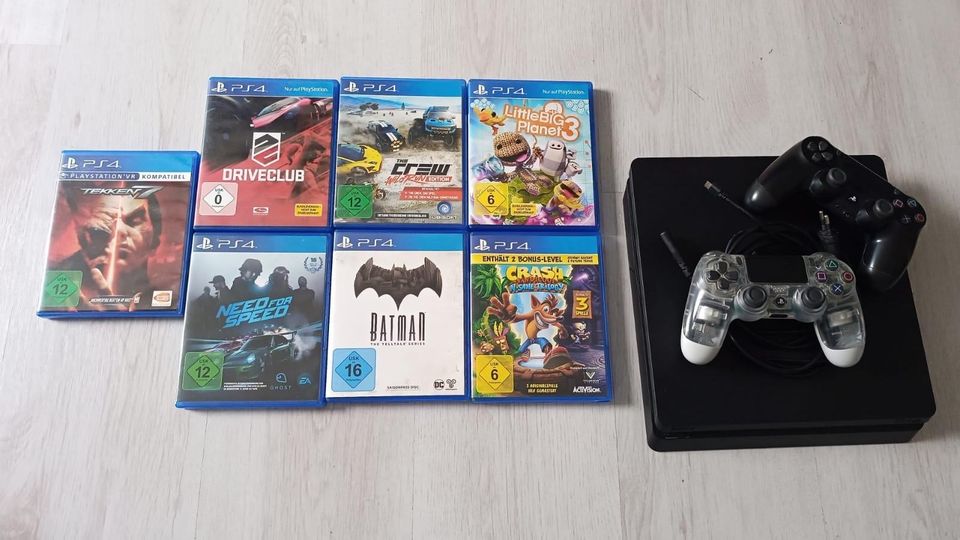 Ps4 mit Controller und spiele in Heinsberg