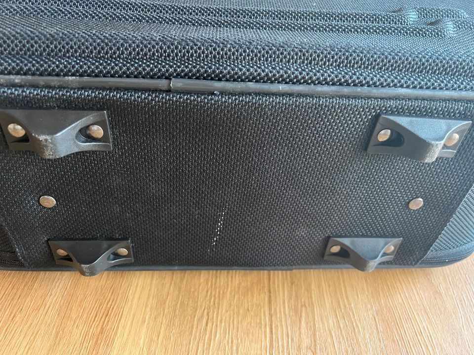 Koffer Handgepäck Rucksack Tasche schwarz Trolley Dario Reisen in Brechen