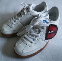 DuFFS - Seville Sneaker in white mit Gumsohle in Größe 43 Niedersachsen - Wedemark Vorschau