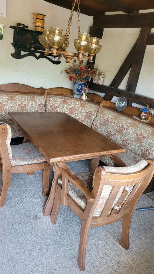 Sitzbank Eckbank Tisch 3 Stühle Polsterstühle Vintage Massivholz in Eberbach
