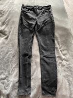 H&M Jeans Damen schwarz Gr 40 Thüringen - Kranichfeld Vorschau