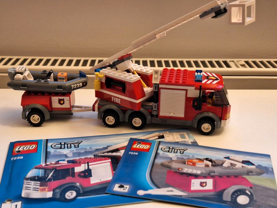 Lego City Feuerwehr /  vollständige Sets 7239, 7942, 60000 in Burgwedel