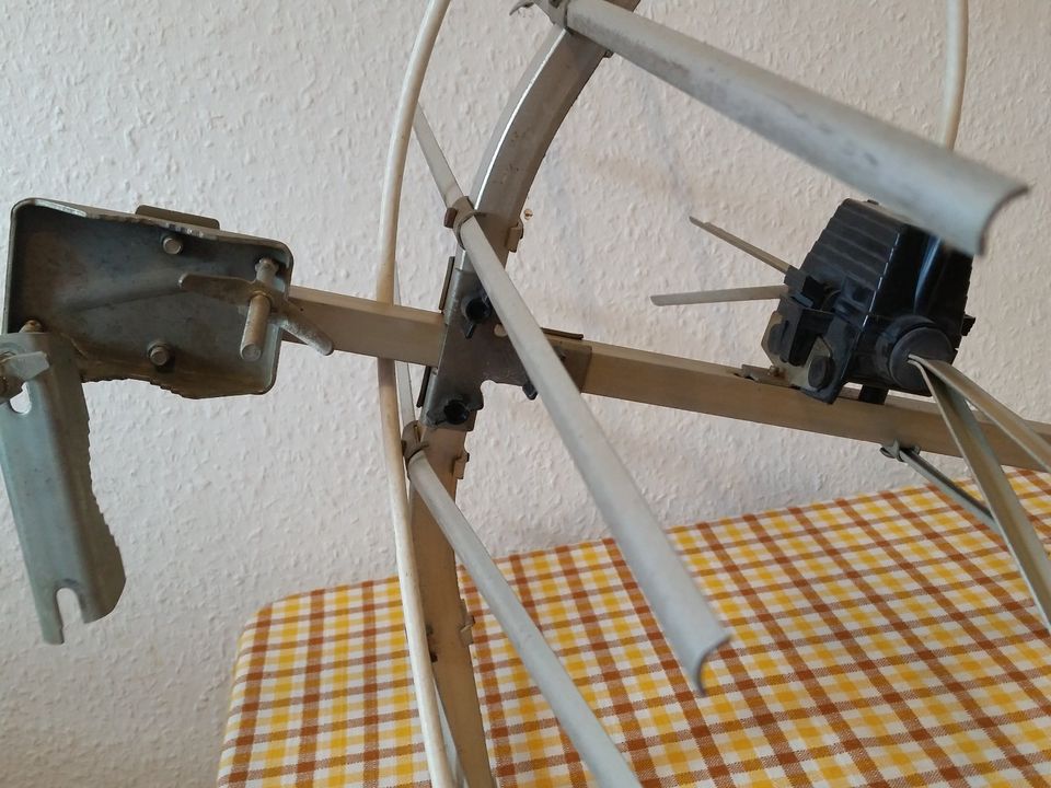 DDR Antenne auch für DVBT2 Aussenantenne Dachantenne 75x43x50 cm in Ludwigslust