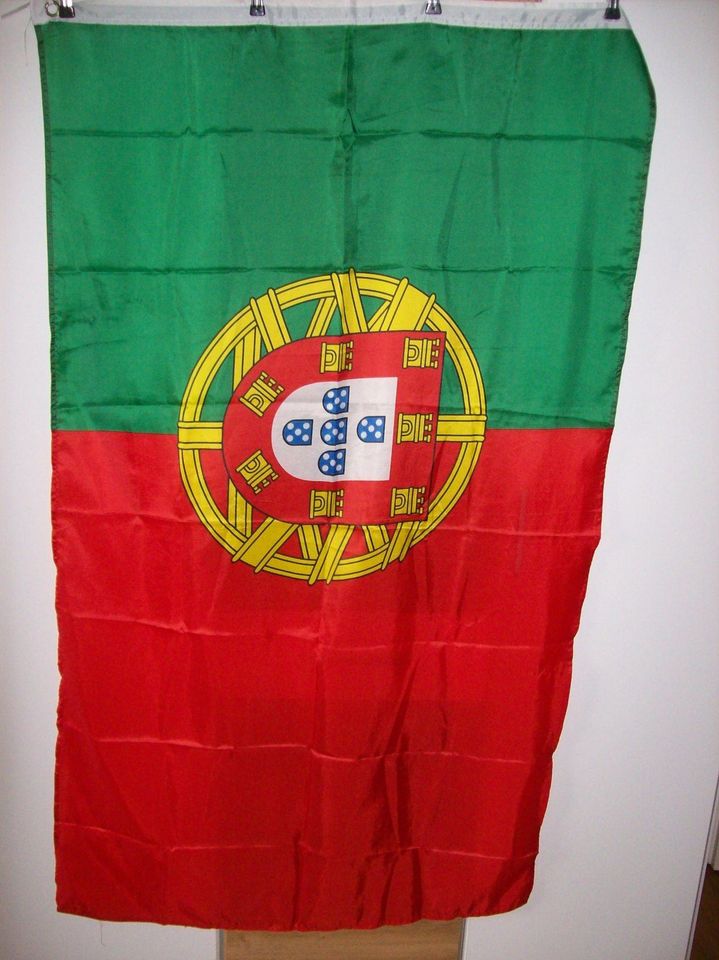 Portugal Fahne - Fussball - 90x150cm in Rosenheim