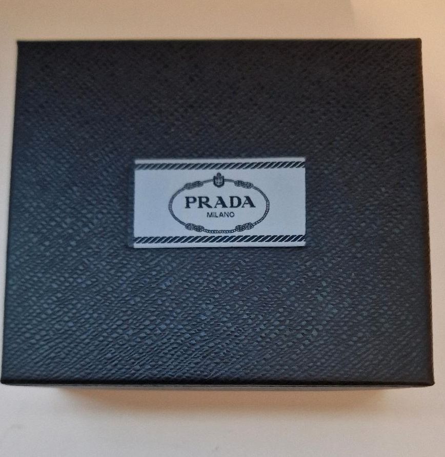 Original Prada Armreif, Armband mit Kaufbeleg in Aschaffenburg