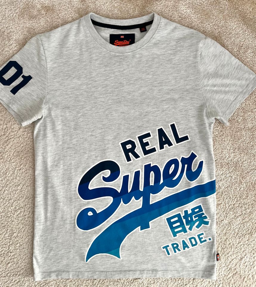 Superdry T-Shirt Herren grau, M, wie neu in Hamburg