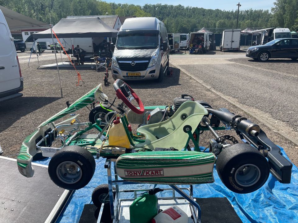 Tony Kart Kosmic FA EXPRIT Bambini / Mini Klasse in Dormagen