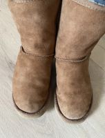 UGG Damen Winter Schuhe braun Größ 40 Köln - Rodenkirchen Vorschau