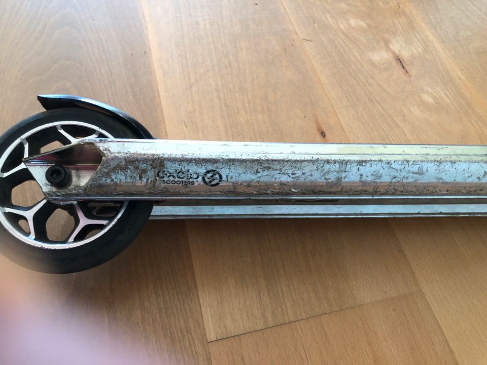 Stuntscooter Oxelo Alu 6061 T6 - gebraucht in Erfurt