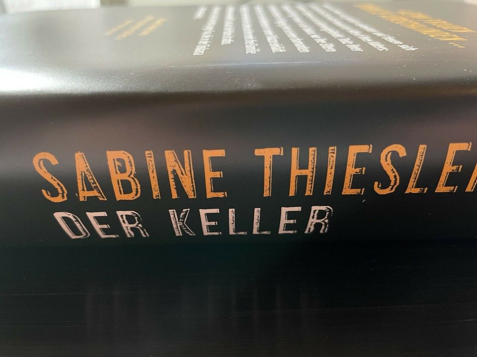 Krimi / Thriller Sabine Thiesler Der Keller gebundene Ausgabe in Osterode am Harz