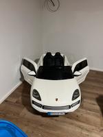 Porsche Cayenne elektr. Kinderauto Baden-Württemberg - Karlsdorf-Neuthard Vorschau