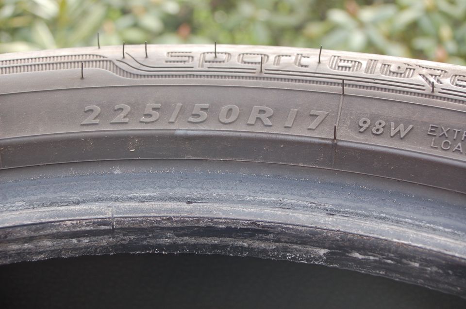Biete 4x Dunlop sport bluresponse 225/50 R17 98w Sommerreifen in Kutenholz