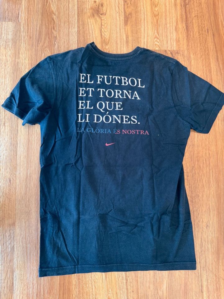 Nike Barcelona Sondershirt Champions League Sieger 2011 (Gr. M) in Bad Wildbad