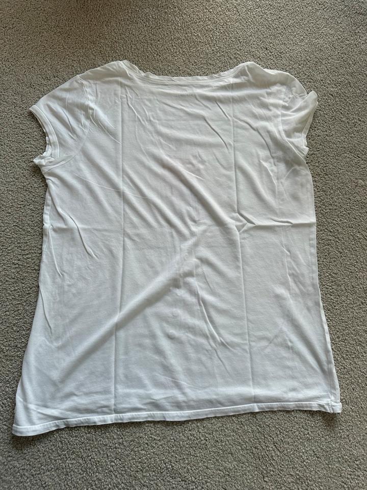 Weißes T-Shirt mit Orange Marc O’Polo Denim Größe M in Untersiemau
