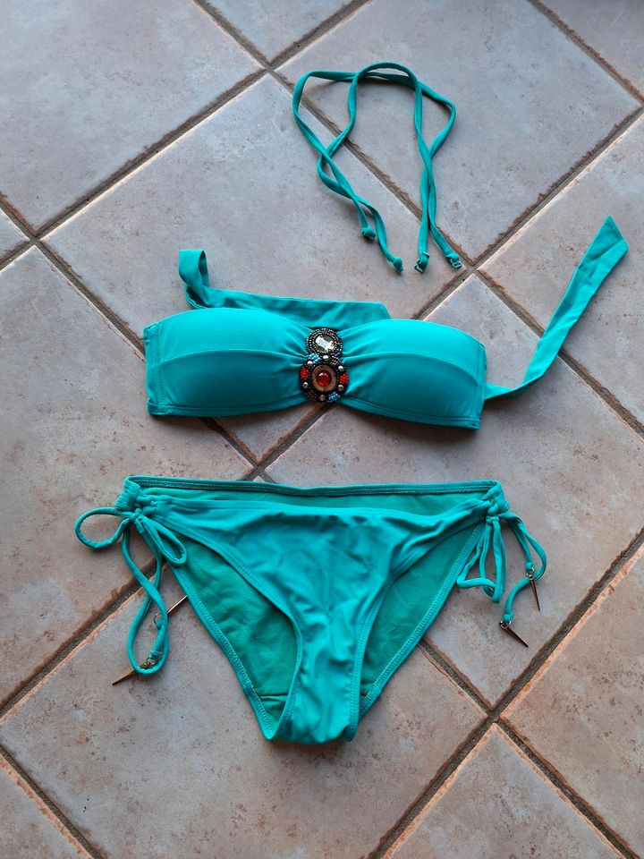 Bikini S 34 blau türkis pink rot Hunkemöller Bandeau Triangel S in Himmelpforten