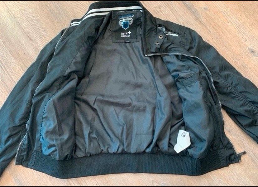 Here+there Blouson Windjacke neu Gr. 140 Windbreaker Jacke in Weißenfels