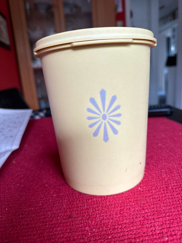 2xTUPPERWARE Frischhaltedose für Kaffeebohnen in Sipplingen