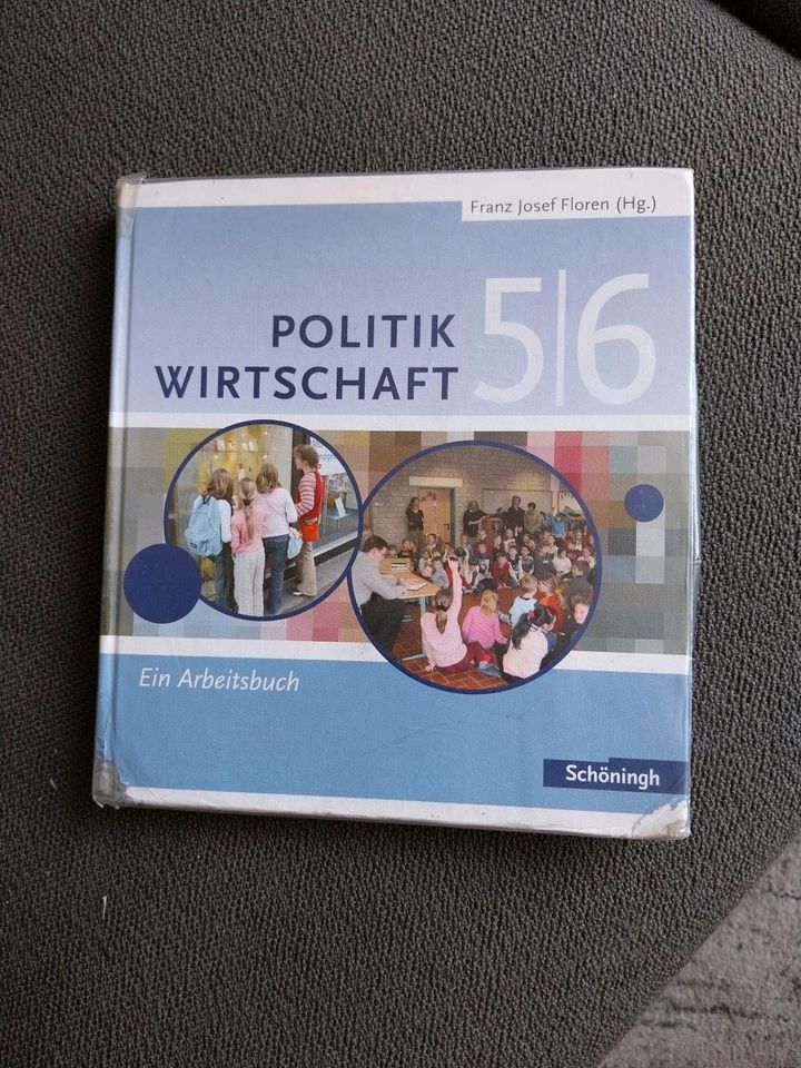 Politik Wirtschaft 5/6 Arbeitsbuch Schöningh in Werne