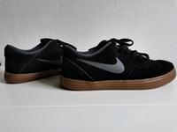 Nike Sneaker SB Charge Suede Black Gum Gr. 38,5 / 24cm Bayern - Poing Vorschau