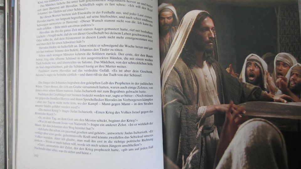 Jesus von Nazareth v. W. Barclay, Buch zum Film, gebunden in Rhede