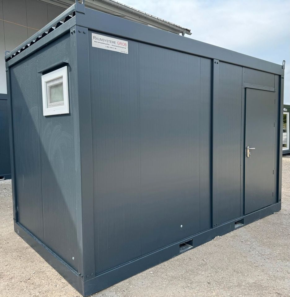 4 x 2,4 Meter - Sanitärcontainer mit 4 Duschkabinen & 3 Waschbecken (ohne Warmwasserbereiter) - Hygienemodul Waschcontainer Duschcontainer Sanitärmodul - Mobile Duscheinheit für Baustellen & Events in Göttingen