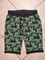 Shorts von RED EMP Gr. M schwarz mit Muster - NEU Bayern - Kronach Vorschau