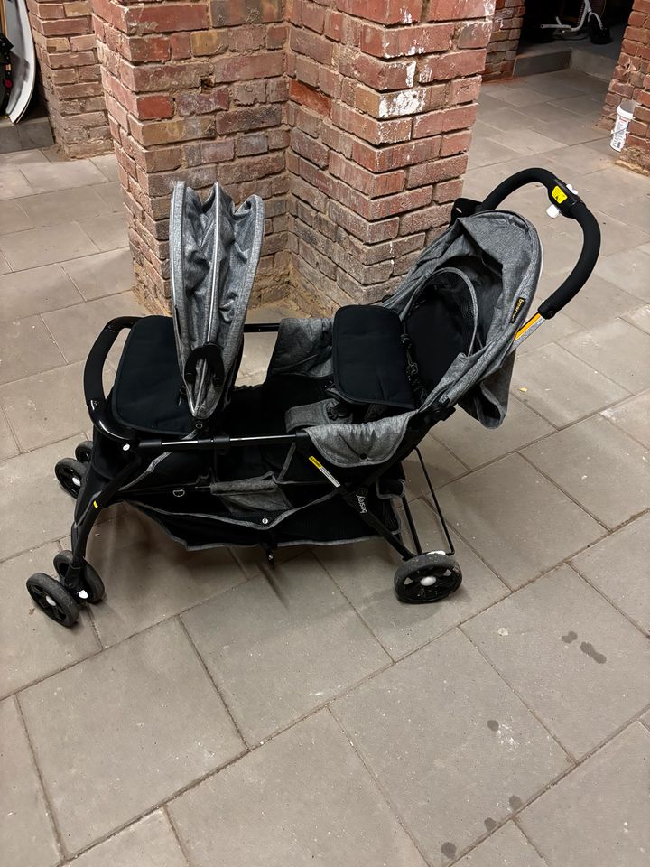 Kinderwagen! Geschwister Kinderwaagen in Dresden