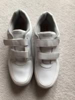 Vintage REEBOK neuwertig Weiss Klettverschluss Gr. 45,5 Sneaker Schleswig-Holstein - Oststeinbek Vorschau