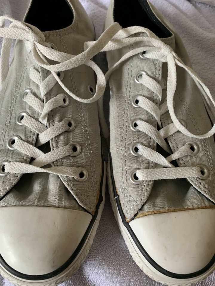 Converse Chucks Größe 40 selten! in Seligenstadt