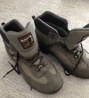 Outdoorschuhe, Trekkingschuhe, Wanderstiefel Nordrhein-Westfalen - Kreuztal Vorschau