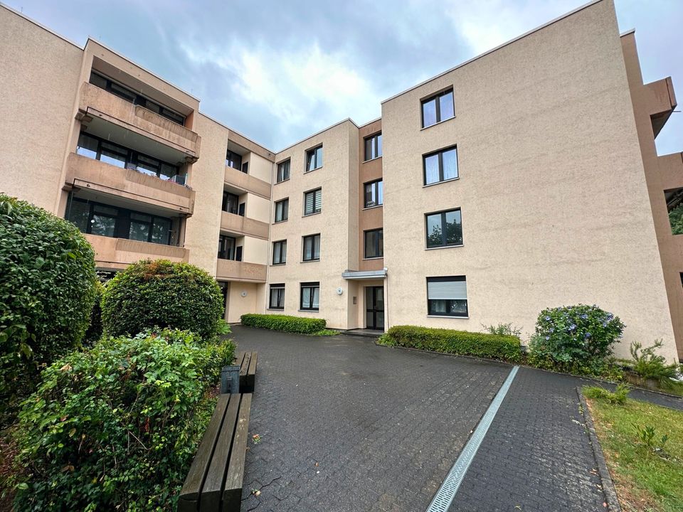 Moderne Drei-Zimmer-Wohnung mit Terrasse in Alfter