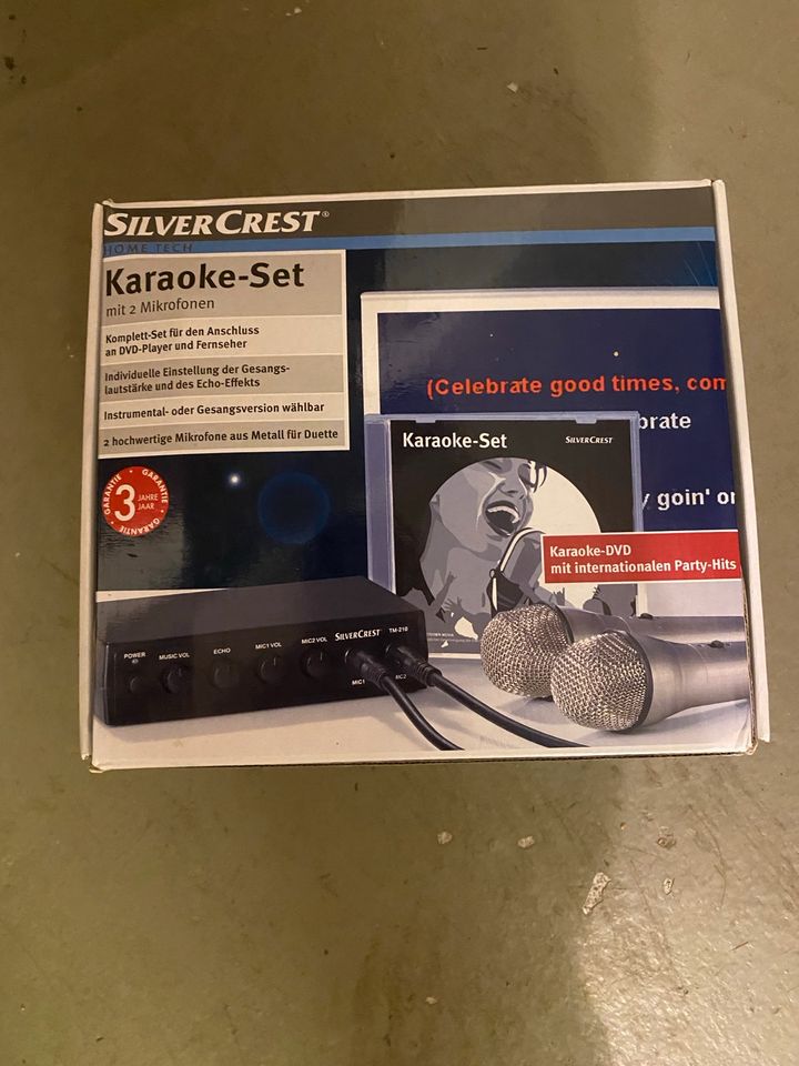 Karaoke Set mit zwei Mikros in Hamburg