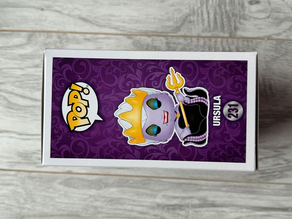 Funko Pop: Ursula (Diamond Collection) #231 in Kelkheim