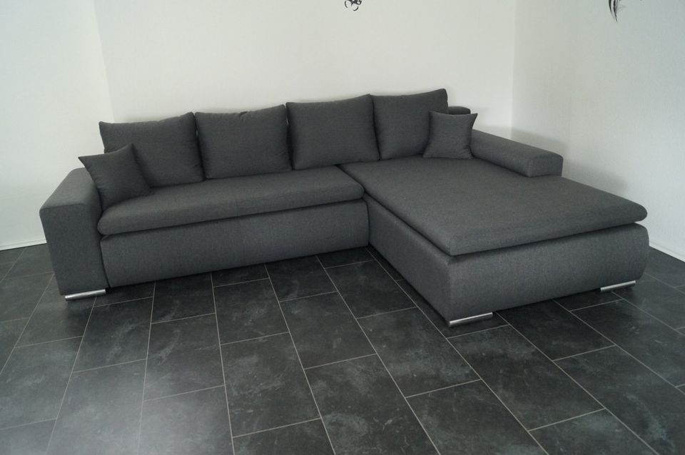 Polstermöbel Lagerverkauf Sofa Couch wohnlandschaft Bettsofa NEU in Elkenroth