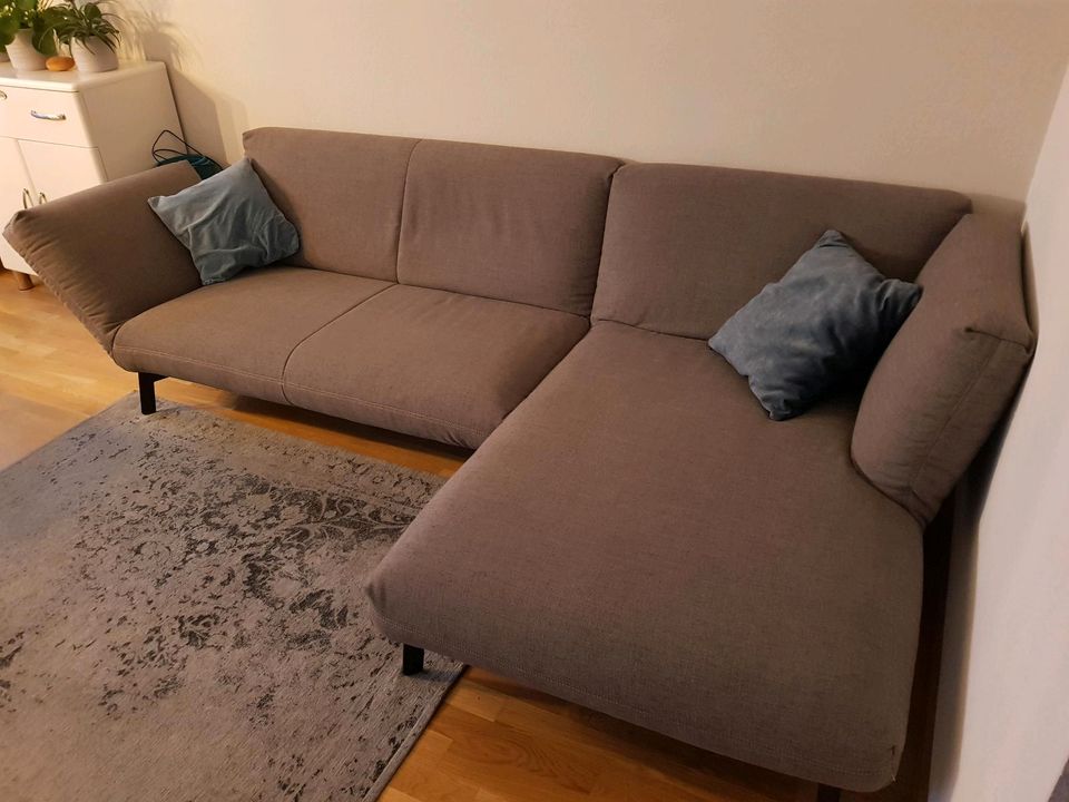 Designer Couch Sofa Eckcouch L-Couch grau in Fellbach