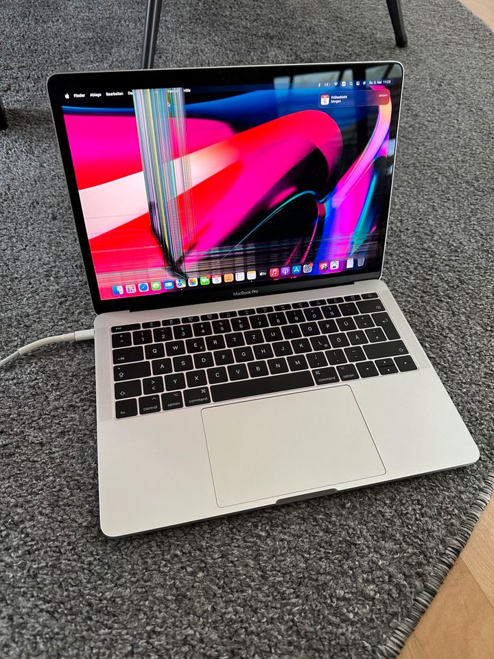 MacBook Pro 13, 2017 in Oberkrämer