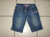 Tommy Hilfiger kurze Hose 8 128 Jeans Caprihose MÄDCHEN SHORTS Nordrhein-Westfalen - Menden Vorschau