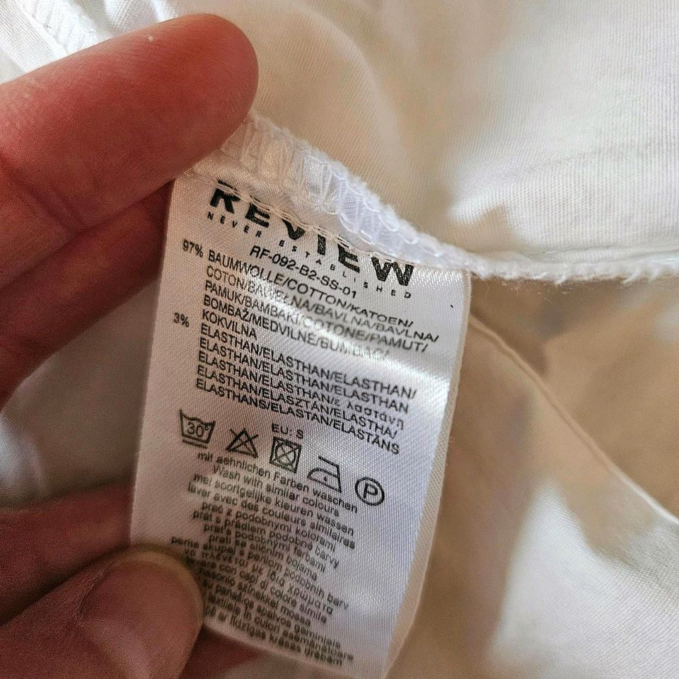 Review Bluse XS oder schmale S in Flensburg